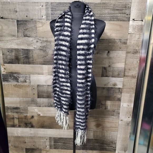 Nine West Accessories - Nine West Black and Grey scarf